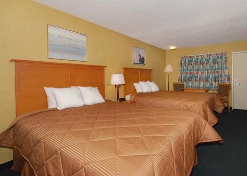 Comfort Inn Norwalk Exterior photo